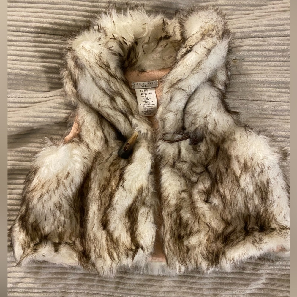 Girls vest